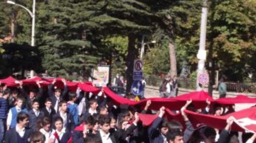 24 şehit i&ccedil;in gıyabi cenaze namazı kılındı