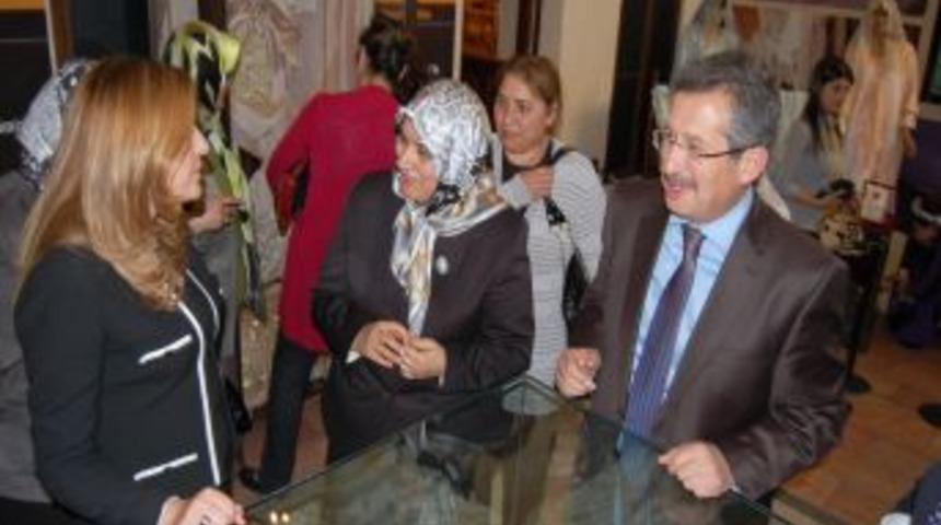 Fransız danteli değil, Osmanlı nakışı yaşasın diye &ccedil;alışıyorlar