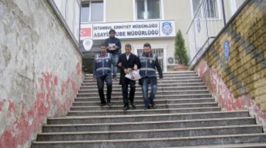 Kafeteryadan hırsızlık g&uuml;venlik kamerasında