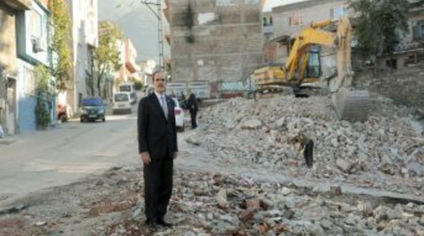 B&uuml;y&uuml;kşehir, kapalı yolları a&ccedil;ıyor