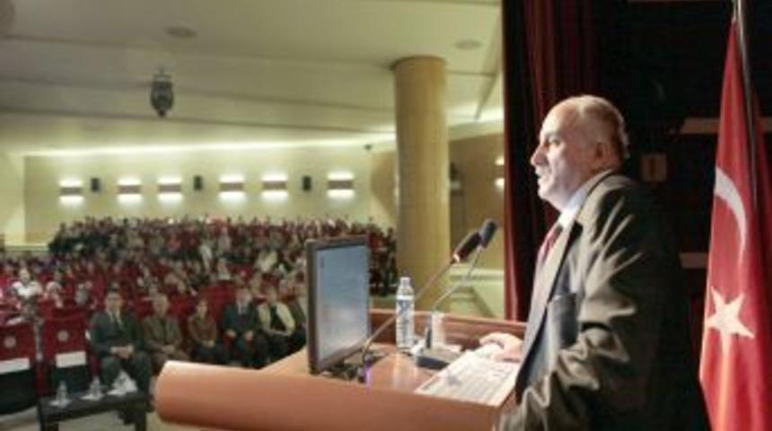 &Ouml;ğrencilerine fak&uuml;lteyi ve &uuml;niversiteyi tanıttılar