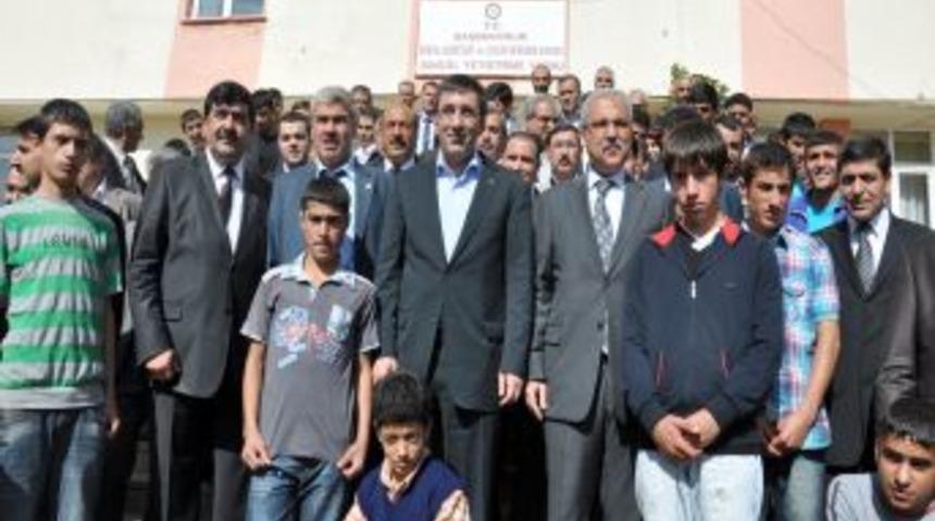 Kalkınma Bakanı Yılmaz Bing&ouml;l'de