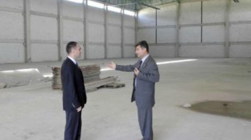 Bursa İl Spor M&uuml;d&uuml;r&uuml;, tesis denetimlerini s&uuml;rd&uuml;r&uuml;yor