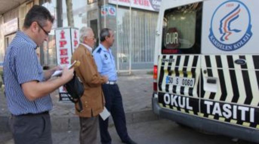 Okul servis ara&ccedil;ları denetleniyor