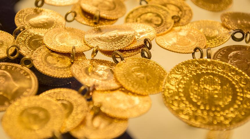 Altın fiyatları ne kadar oldu, d&uuml;şt&uuml; m&uuml; arttı mı? 30 Eyl&uuml;l 2026 gram, &ccedil;eyrek, Cumhuriyet altını