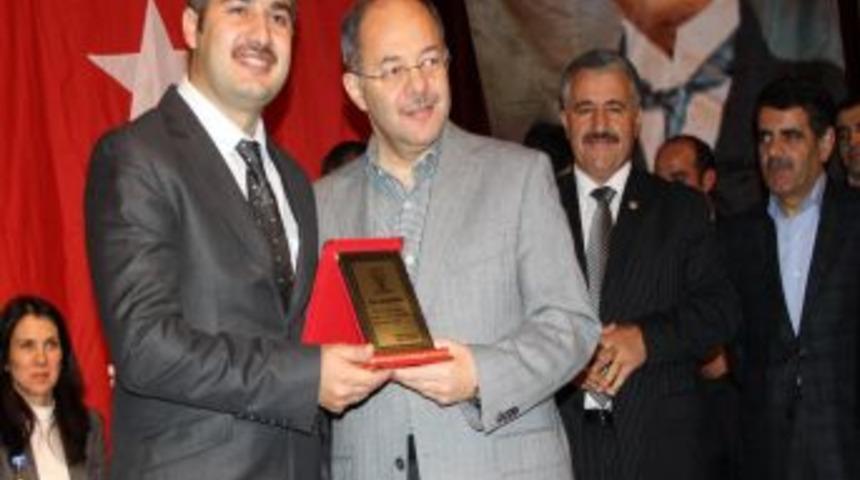 Bakan Akdağ: T&uuml;rkiye AK Parti d&ouml;neminde bir&ccedil;ok ilke şahitlik etti