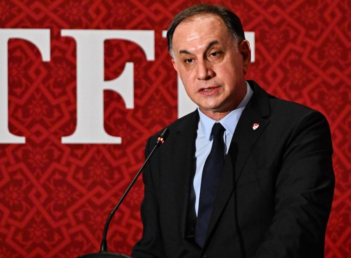 Erman Toroğlu ndan TFF y&ouml;netimine olay &ccedil;ağrı: "Hep beraber istifa edecekler" 2