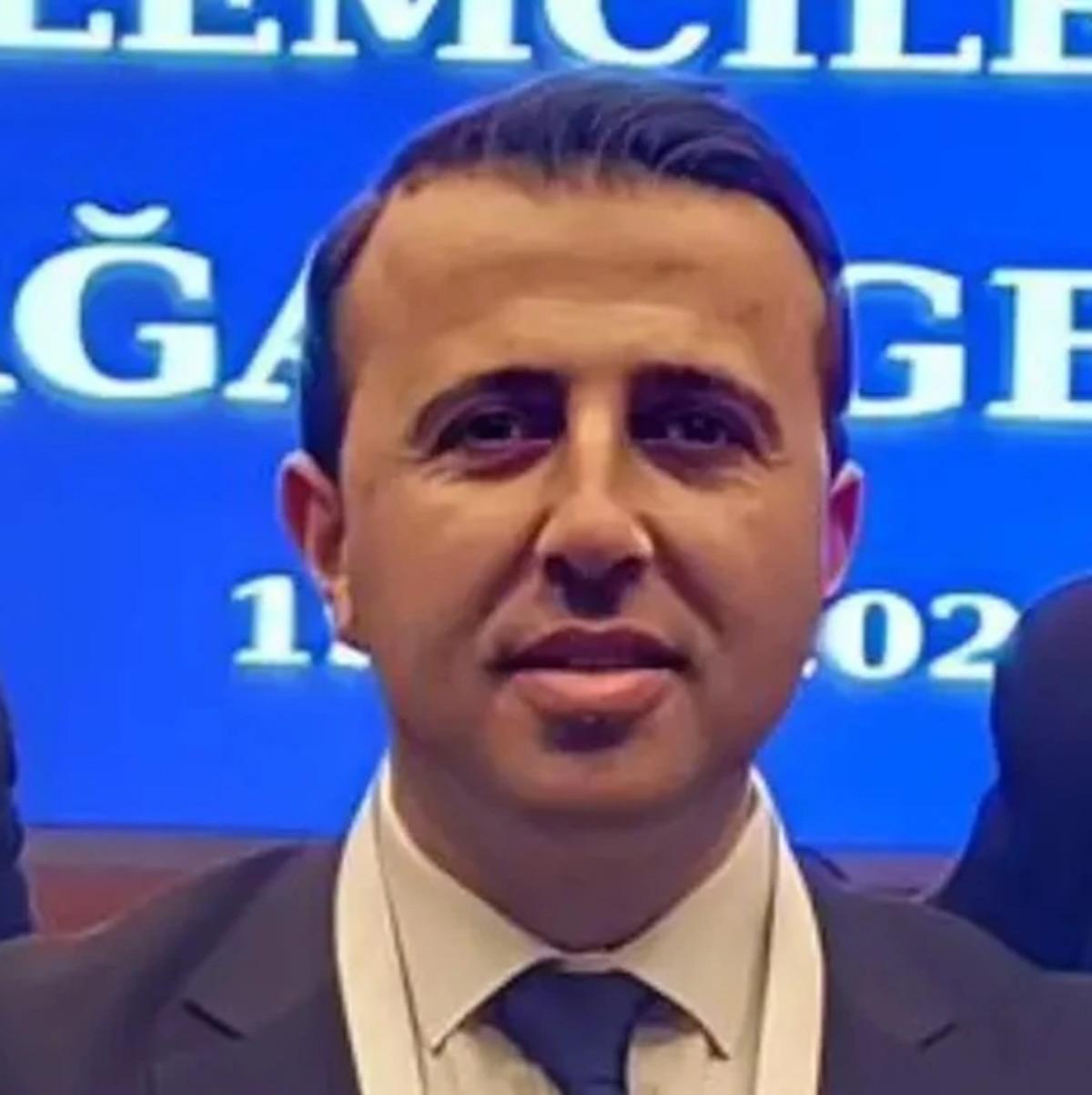Gözaltındaki Ferdi Karadoruk, 24 saat önce Bizi kim alabilir? şarkısını paylaşmış 1