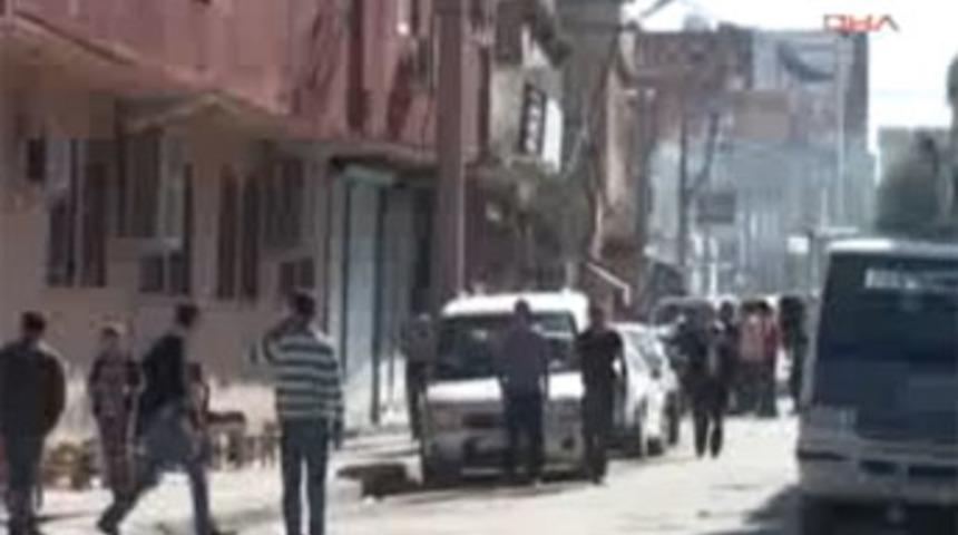 Deprem anı kameralara b&ouml;yle yansıdı