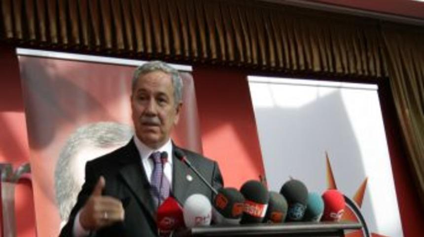 B&uuml;lent Arın&ccedil;: Ter&ouml;r&uuml; bitirmek i&ccedil;in bataklığı kurutmak istiyoruz