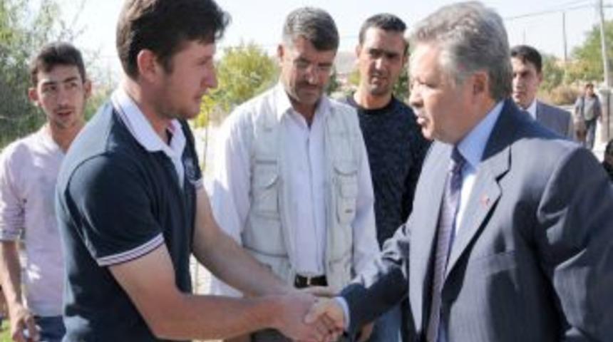 Vali Kahraman: Amacımız problemleri yerinde g&ouml;r&uuml;p &ccedil;&ouml;z&uuml;m bulmak