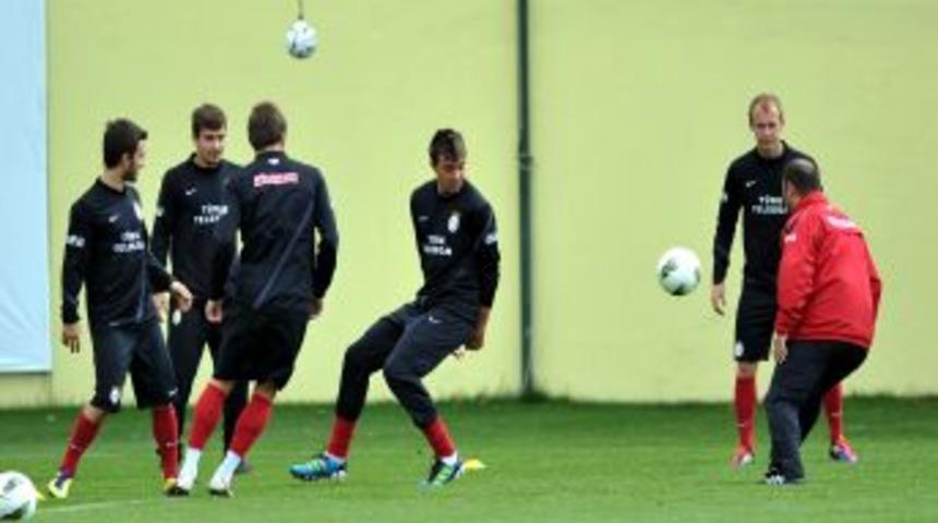 Galatasaray'da Gaziantepspor ma&ccedil;ı hazırlıkları s&uuml;r&uuml;yor