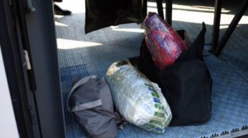 Yolcu otob&uuml;s&uuml;nde esrar ele ge&ccedil;irildi