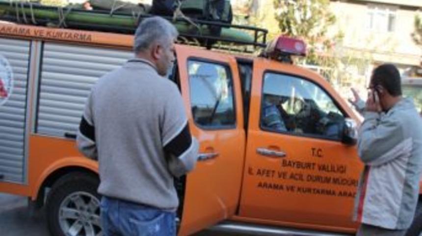 Bayburt Valiliği'nden Van deprem bölgesine destek