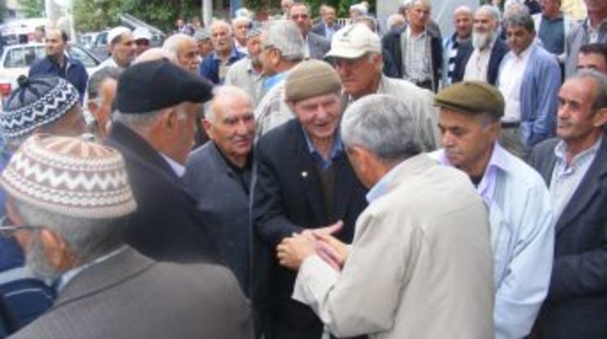 Senirkentli hacı adayları kutsal topraklara uğurlandı