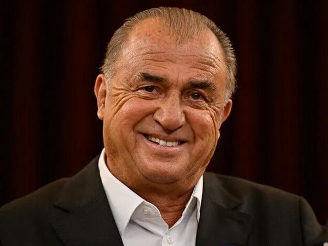 Galatasaray-Barcelona ma&ccedil;ında Fatih Terim s&uuml;rprizi