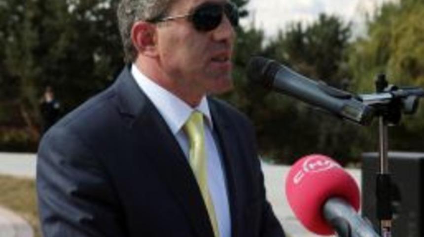 Hayırsever işadamının yaptırdığı fak&uuml;lte binasının temeli t&ouml;renle atıldı