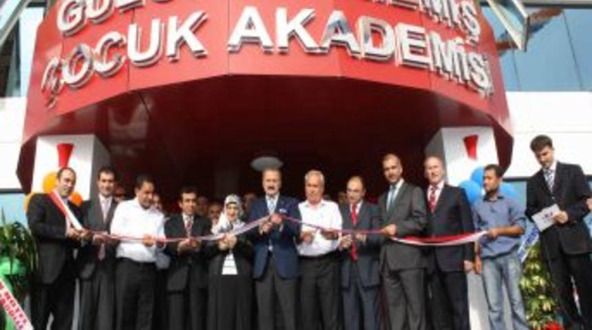 T&uuml;rkiye&rsquo;nin en b&uuml;y&uuml;k &Ccedil;ocuk Akademisi Mersin&rsquo;de a&ccedil;ıldı
