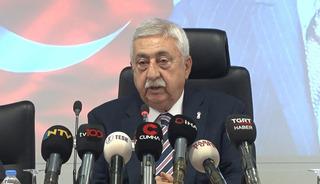19 yıllık d&ouml;nem sona erdi! Genel başkanlığa aday olmadığını a&ccedil;ıkladı