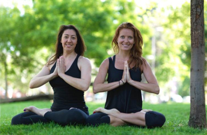 YogaUni ile siz neredeyseniz yoga orada