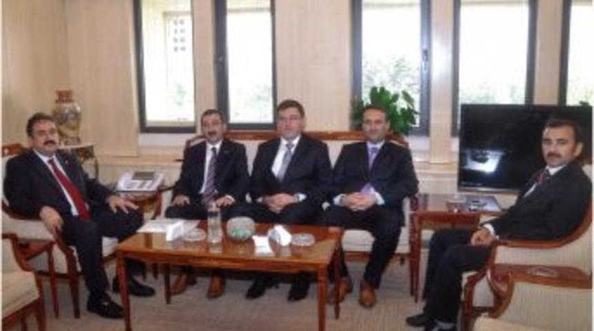 Sayıştay Başkanı Akyel: STK'lar illerin kalkınmasında b&uuml;y&uuml;k &ouml;nem taşır