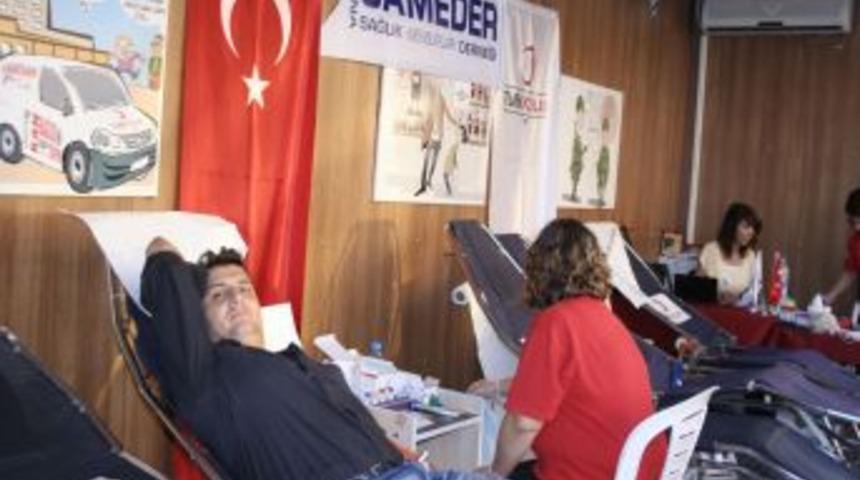 SAMEDER'in kampanyasında 250 &uuml;nite kan toplandı