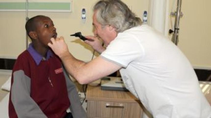 Somalili &ouml;ğrencilere &uuml;cretsiz sağlık taraması yapıldı