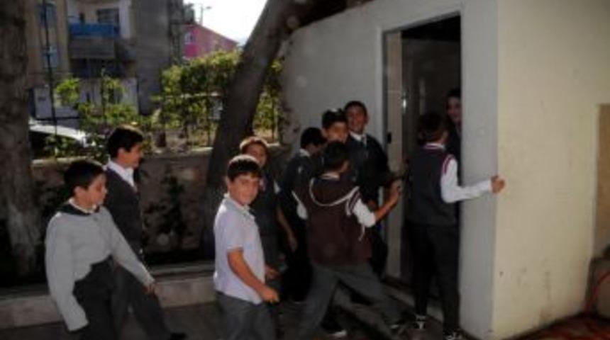 Tenef&uuml;ste camiye