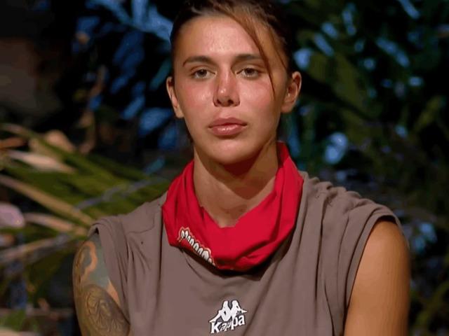 Survivor Nefise g&uuml;nlerce hastanede yattı! Hastalığı belli oldu