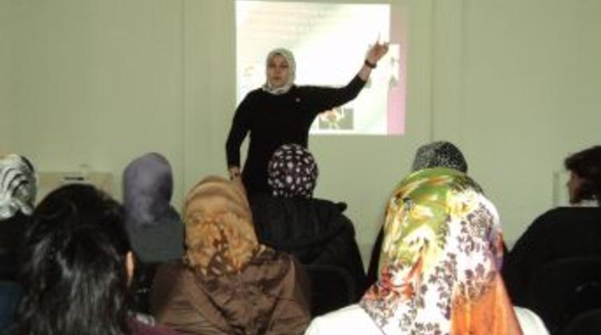 &Ccedil;ankırı Belediyesi&rsquo;nden annelere aile eğitimi