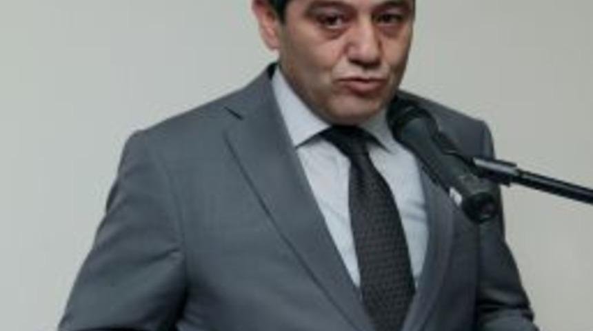 Atat&uuml;rk &Uuml;niversitesi Tıp Fak&uuml;ltesi, Erciş'e 20 doktor daha g&ouml;nderdi