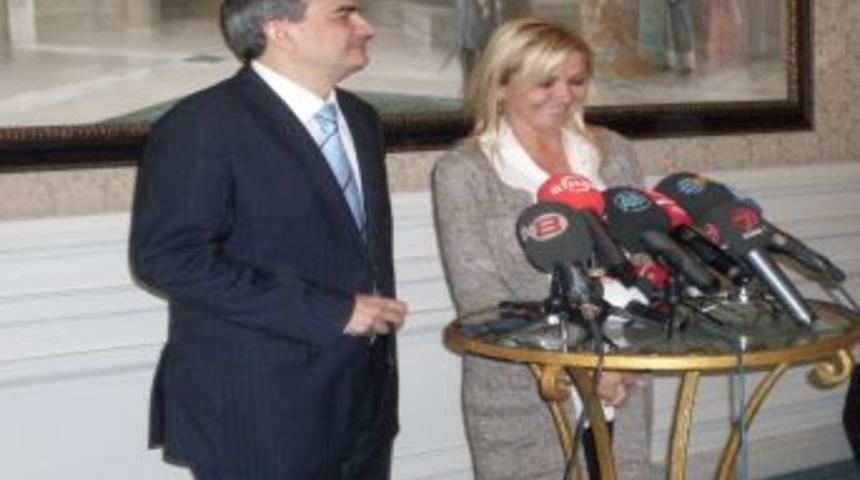 T&Uuml;SİAD Başkanı: Piyasalarda g&ouml;r&uuml;len dalgalanma d&uuml;nyadaki gelişmelere paralel