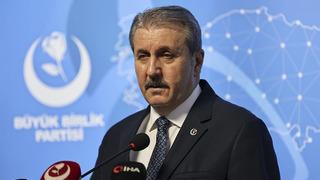 Mustafa Destici'den canlı yayında çok konuşulacak Muhsin Yazıcıoğlu çıkışı: Bu bir suikast