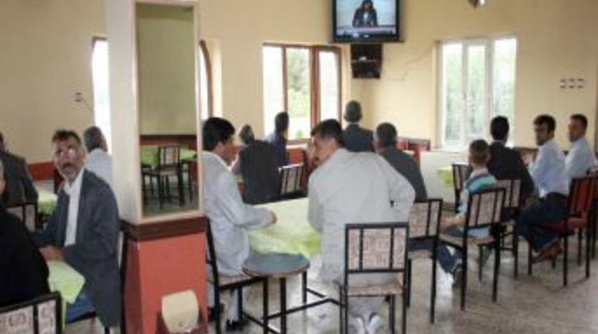 BDP&rsquo;lilerin yemini, Midyatlıları sevindirdi