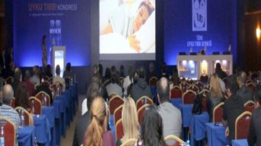 12. Ulusal Uyku Tıbbı Kongresi: R&uuml;yayı ruhsal durum belirliyor