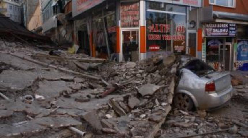 Depremin vurduğu firmalarda iş&ccedil;inin maaşı devletten