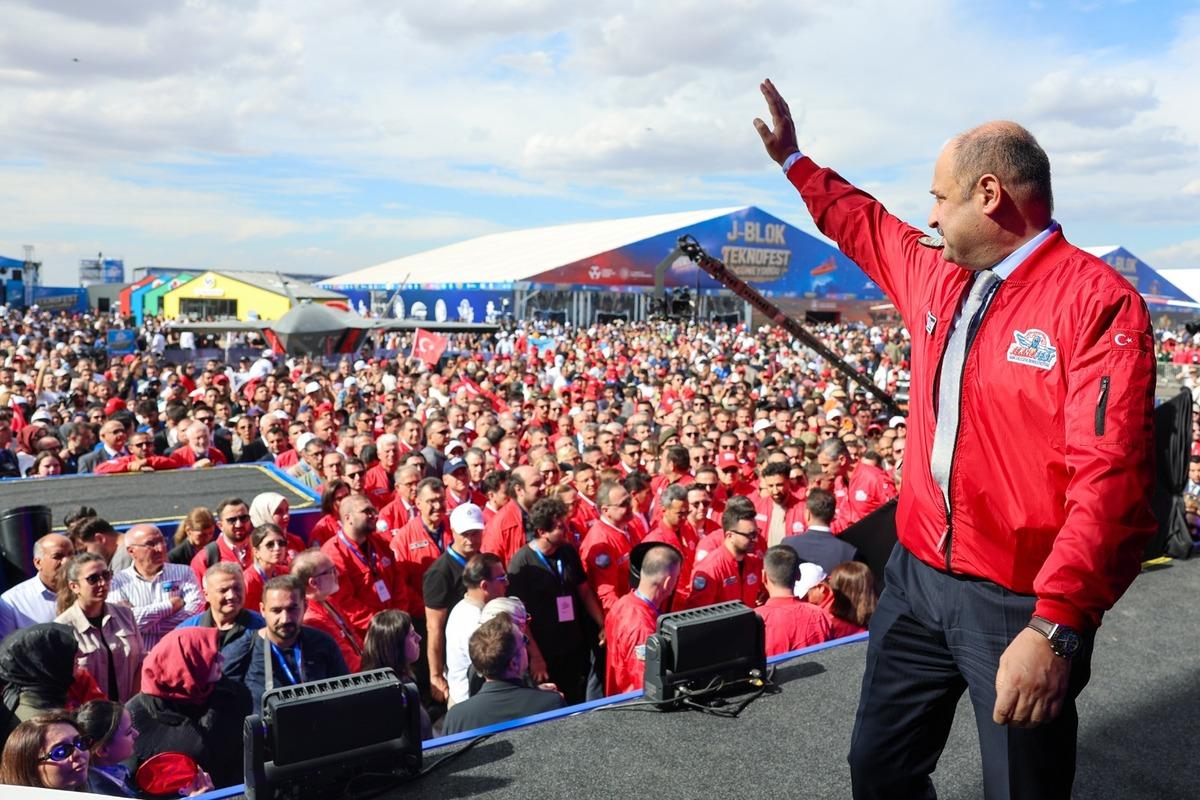 TEKNOFEST Güneydoğu Şanlıurfa da başladı! Başkan Gülpınar: "Tarihle teknoloji aynı sahnede buluşuyor" 1
