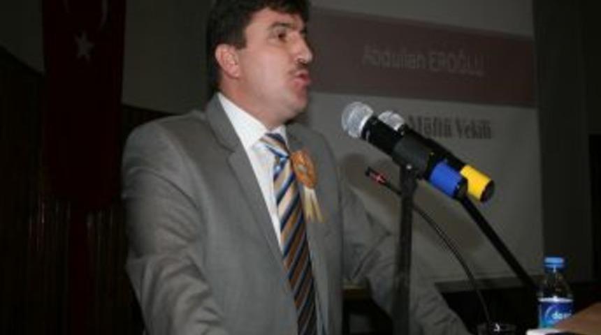 Prof. Dr. Hacım&uuml;ft&uuml;oğlu: Camiler, her yaştan insanın eğitime katkı sağlıyor