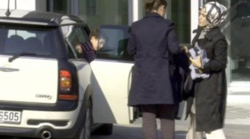 Esra Erdoğan&rsquo;dan babaanneye ziyaret