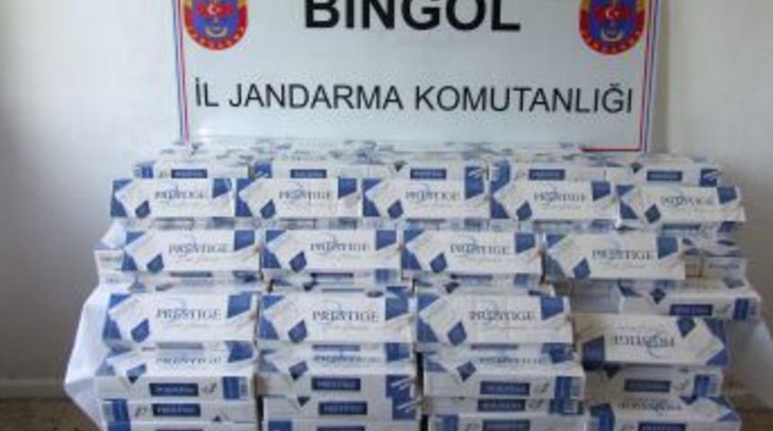 Yolcu otob&uuml;s&uuml;n&uuml;n bagajında ka&ccedil;ak sigara taşıyan 2 kişi g&ouml;zaltına alındı