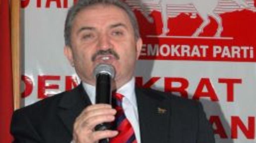 DP lideri Zeybek: O siyasi uzantıdan neden hesap sorulmuyor?