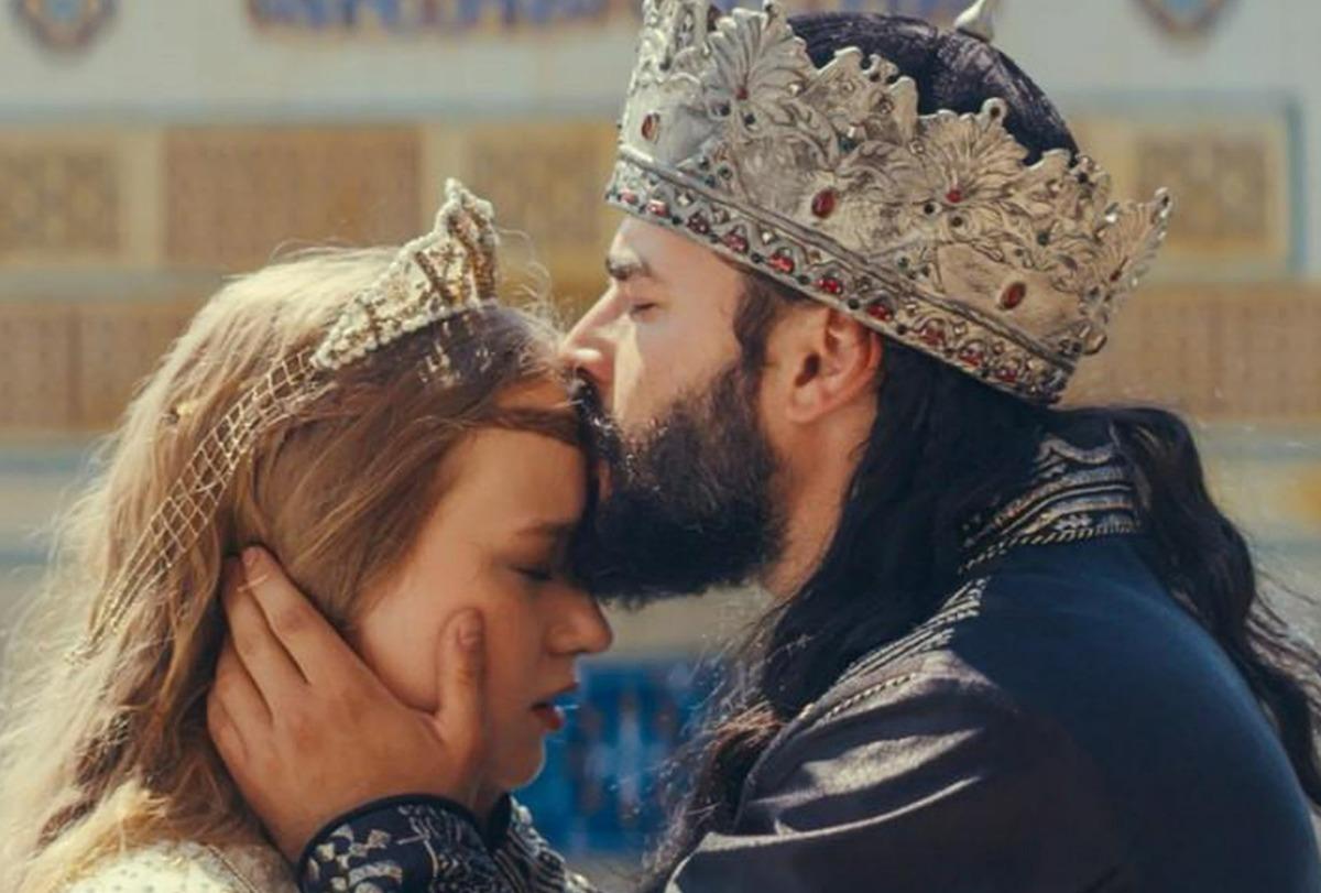 Aşk ve Taht’ta dikkat çeken gelişme! Yeni bölüm öncesi gözler bu detaya çevrildi 2