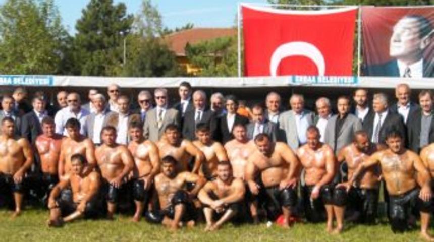 Yağlı G&uuml;reşin kalbi, Erbaa&rsquo;da attı