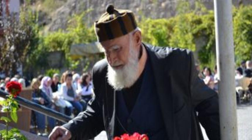 &Ccedil;ankırı'da bug&uuml;n&uuml;n gen&ccedil;leri 'd&uuml;n&uuml;n gen&ccedil;leri' ile buluştu