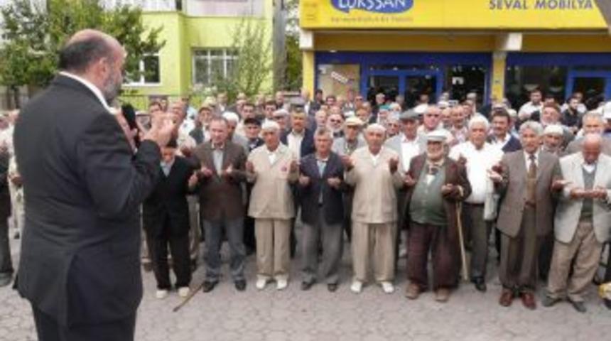 Boğazlıyan’da hacılar dualarla uğurlandı