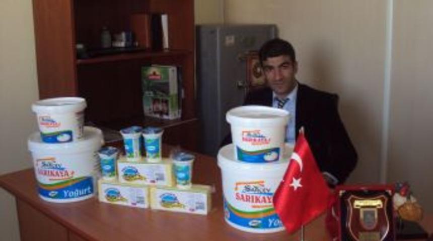 Köylülerin kurduğu işletmede işlenen süt ürünleri büyük illere gönderiliyor