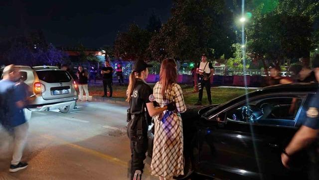 Adana da gece boyu sürdü! Tek tek yakalandılar 1