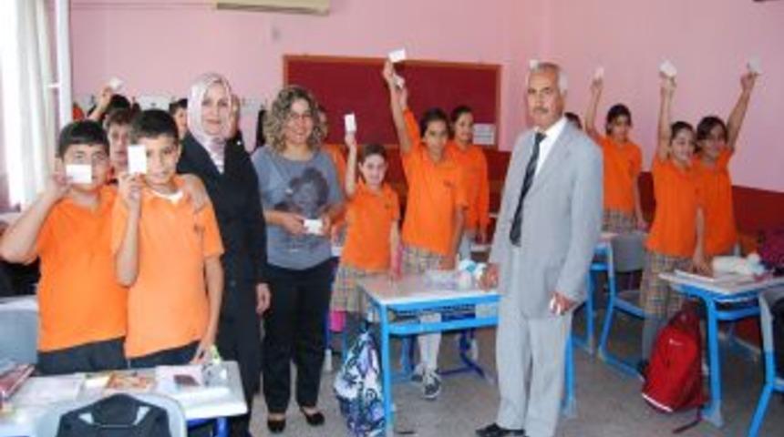 Kozan Belediyesinden &ouml;ğrencilere lunapark bileti