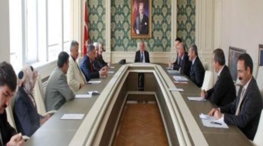 Vali Sodan: Mesleki eğitime b&uuml;y&uuml;k &ouml;nem veriyoruz