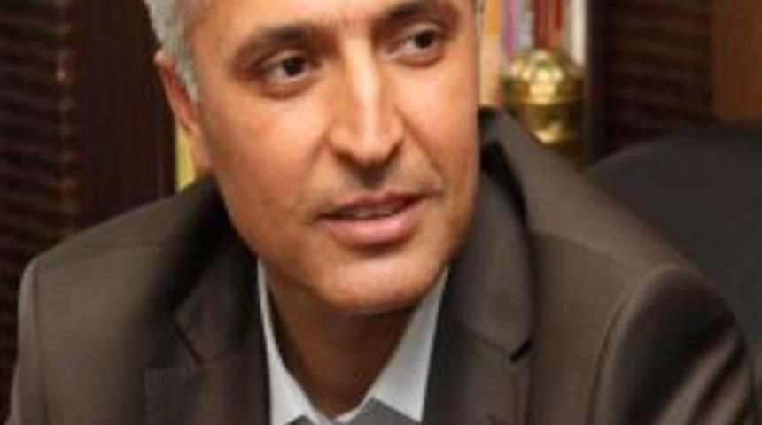 "Somali'de 'ne arıyorsunuz' diyenlerle Van depremine 'oh olsun' diyenler aynı"